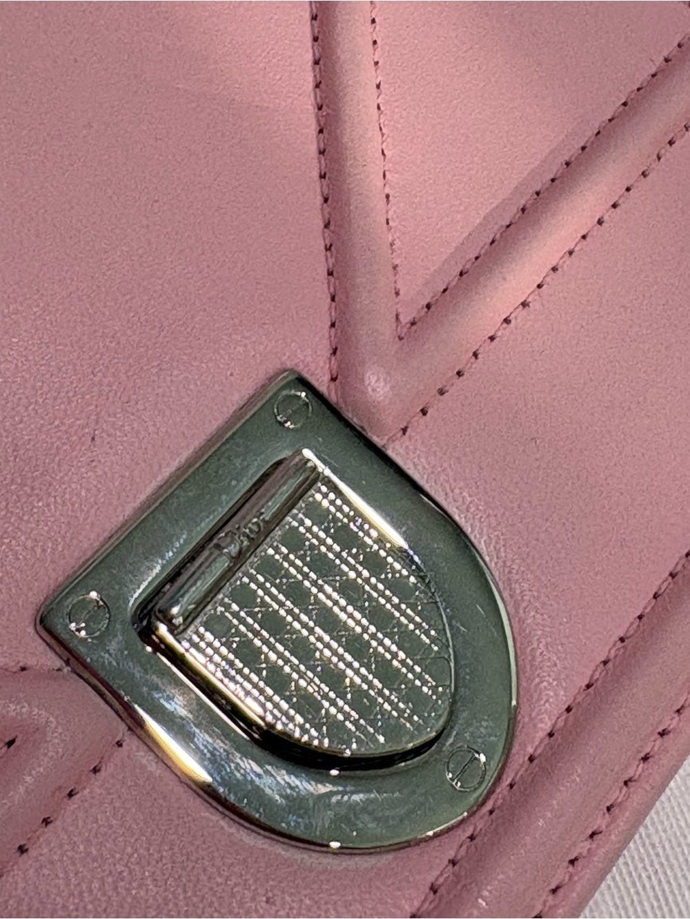 Authentic Christian Dior Diorama Pink Shoulder Bag w/ Certificate - Picture 14 of 15